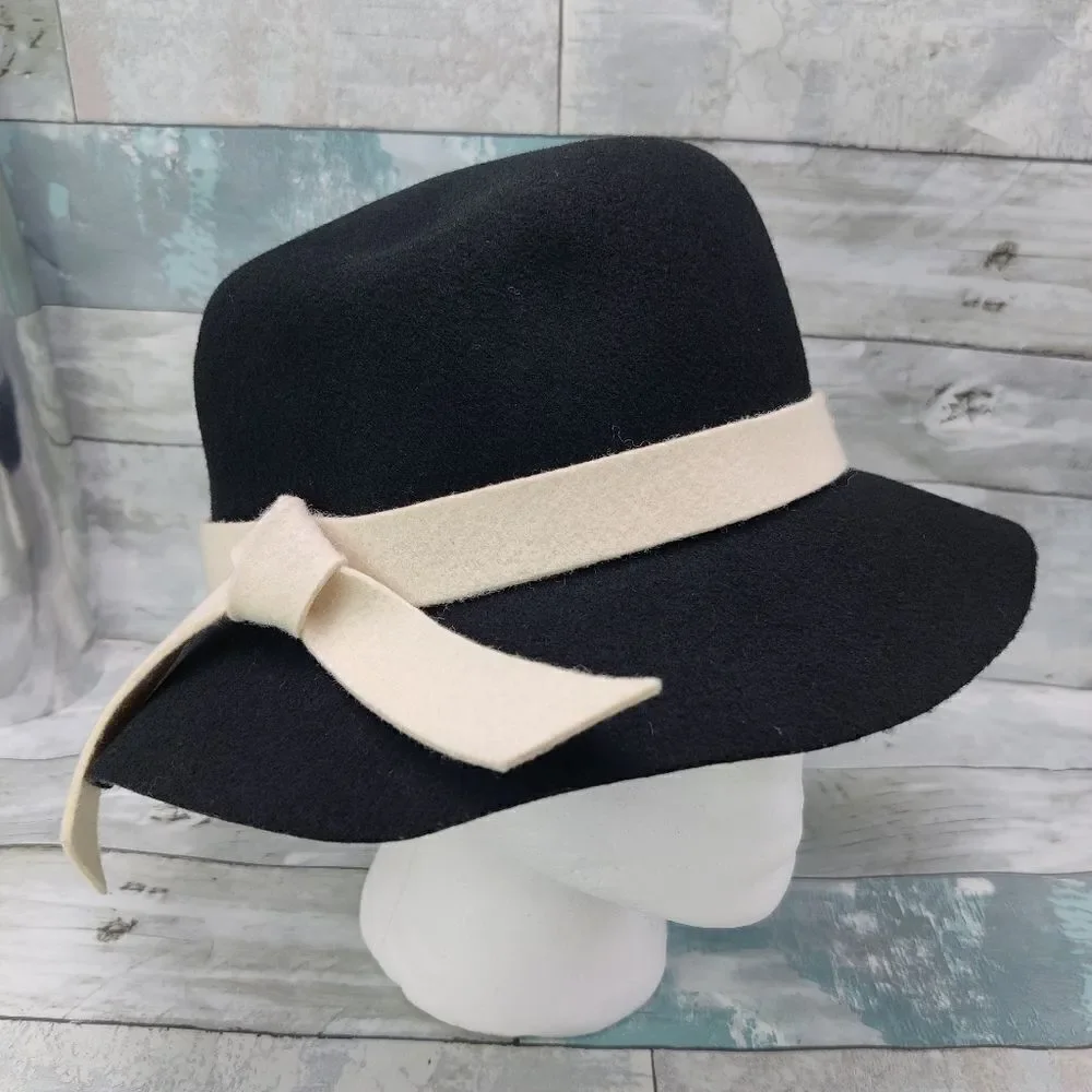Black Wool Felt Cloche Bucket Hat w/ Cream Felt Band & Bow 57 cm 22.5